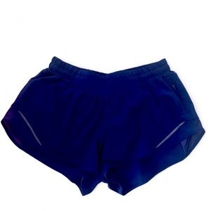 Lululemon Hotty Hot Short 2.5”